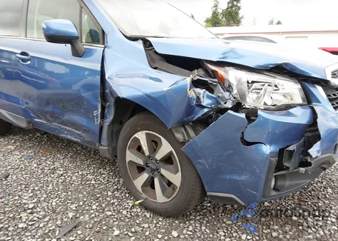 2017 Subaru Forester 2.5I Limited z USA, uszkodzony, nr VIN JF2SJAJC2HH511342